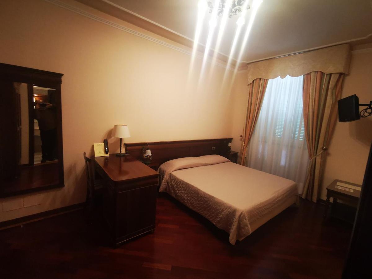 Hotel Villa Verdefiore Appignano  Екстер'єр фото