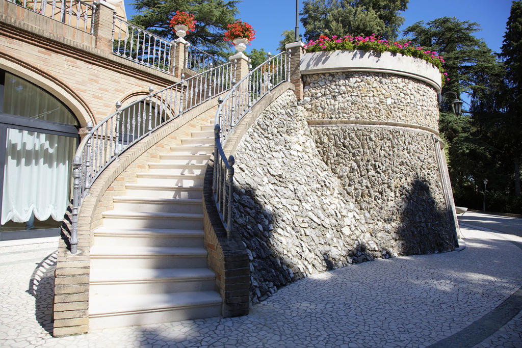 Hotel Villa Verdefiore Appignano  Екстер'єр фото
