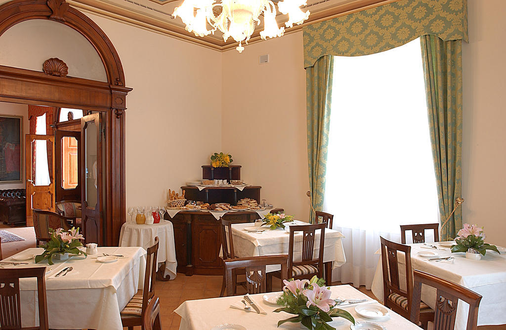 Hotel Villa Verdefiore Appignano  Екстер'єр фото